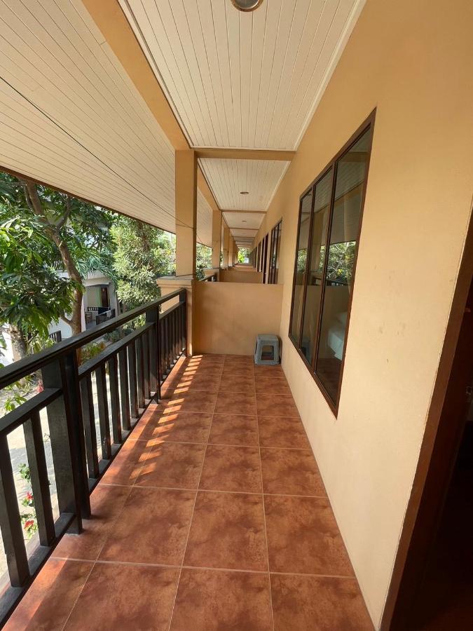 Bank Guesthouse Haad Rin Bagian luar foto
