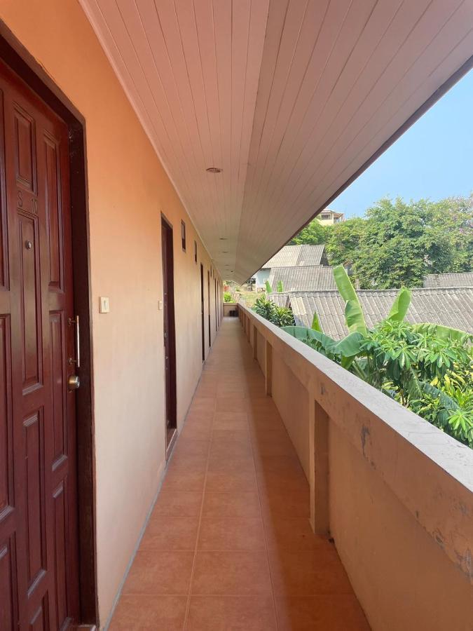 Bank Guesthouse Haad Rin Bagian luar foto