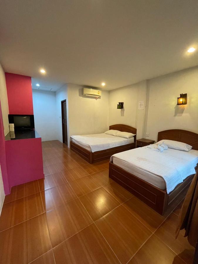 Bank Guesthouse Haad Rin Bagian luar foto