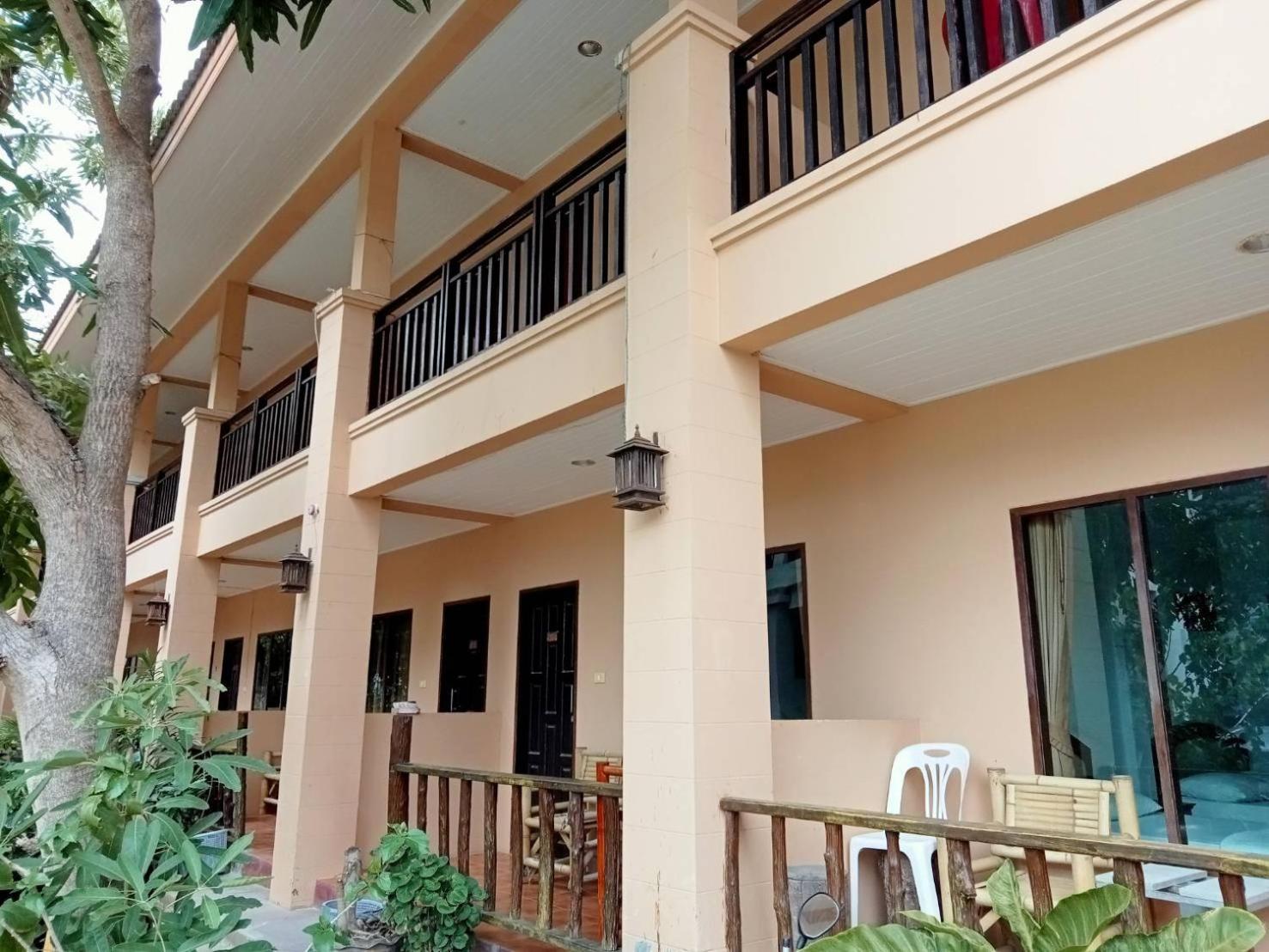 Bank Guesthouse Haad Rin Bagian luar foto